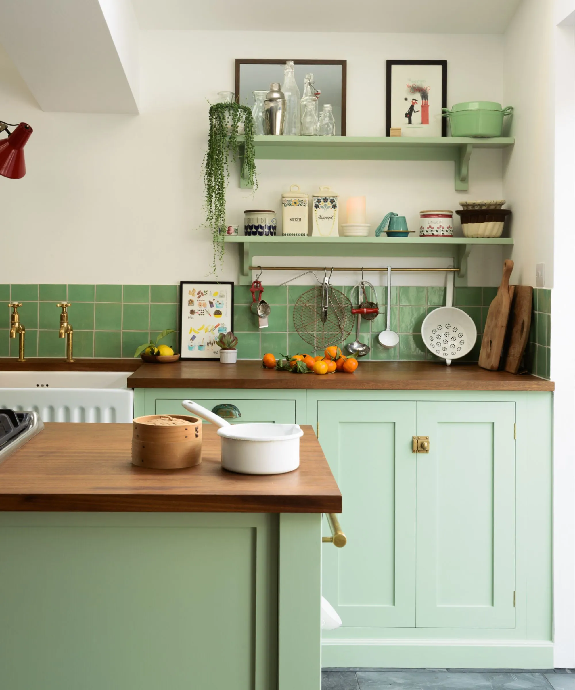 Farebná zelená kuchyňa' loading='lazy' title=