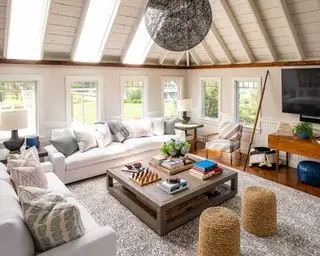 Cape Cod stue ideer