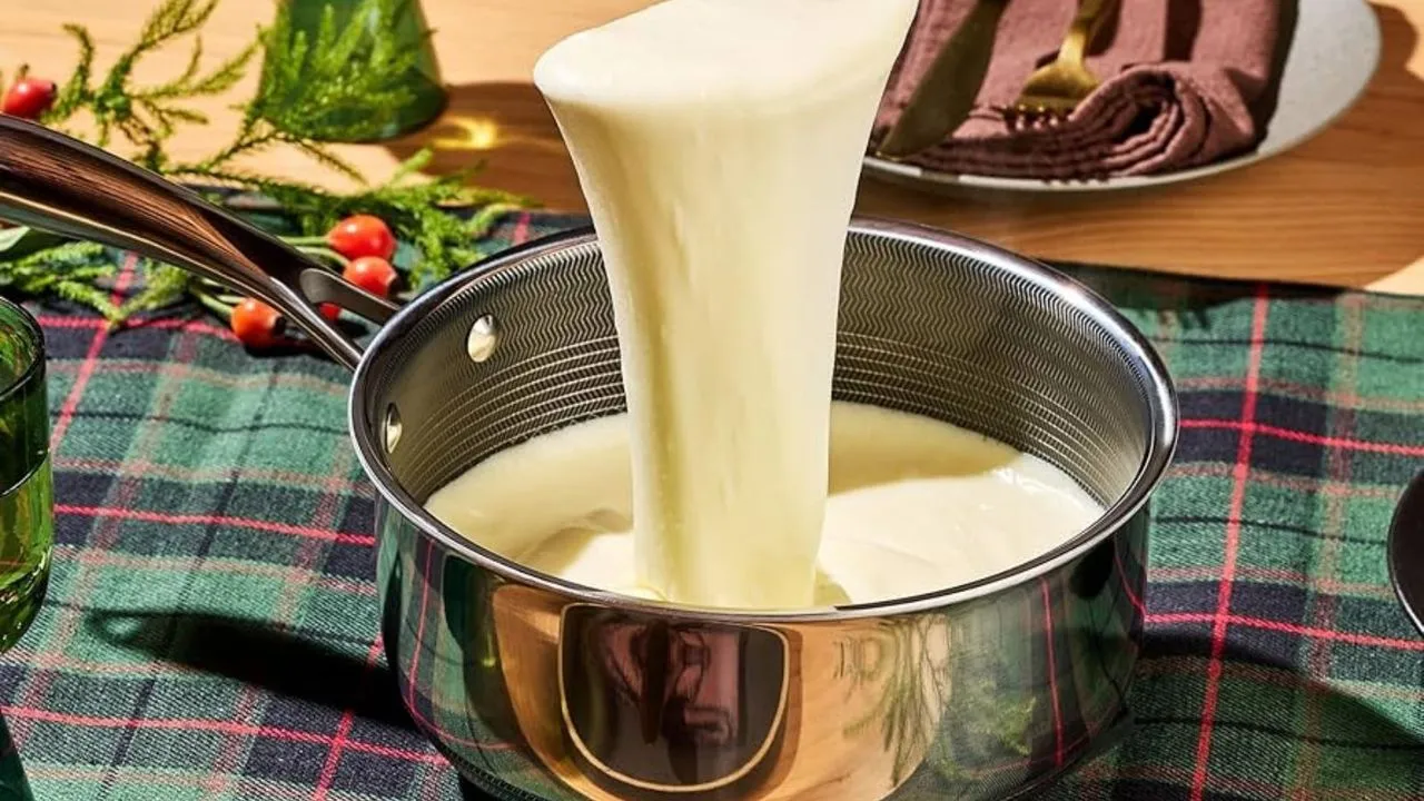 HexClad kastrol na sýrové brambory' loading='lazy' title=