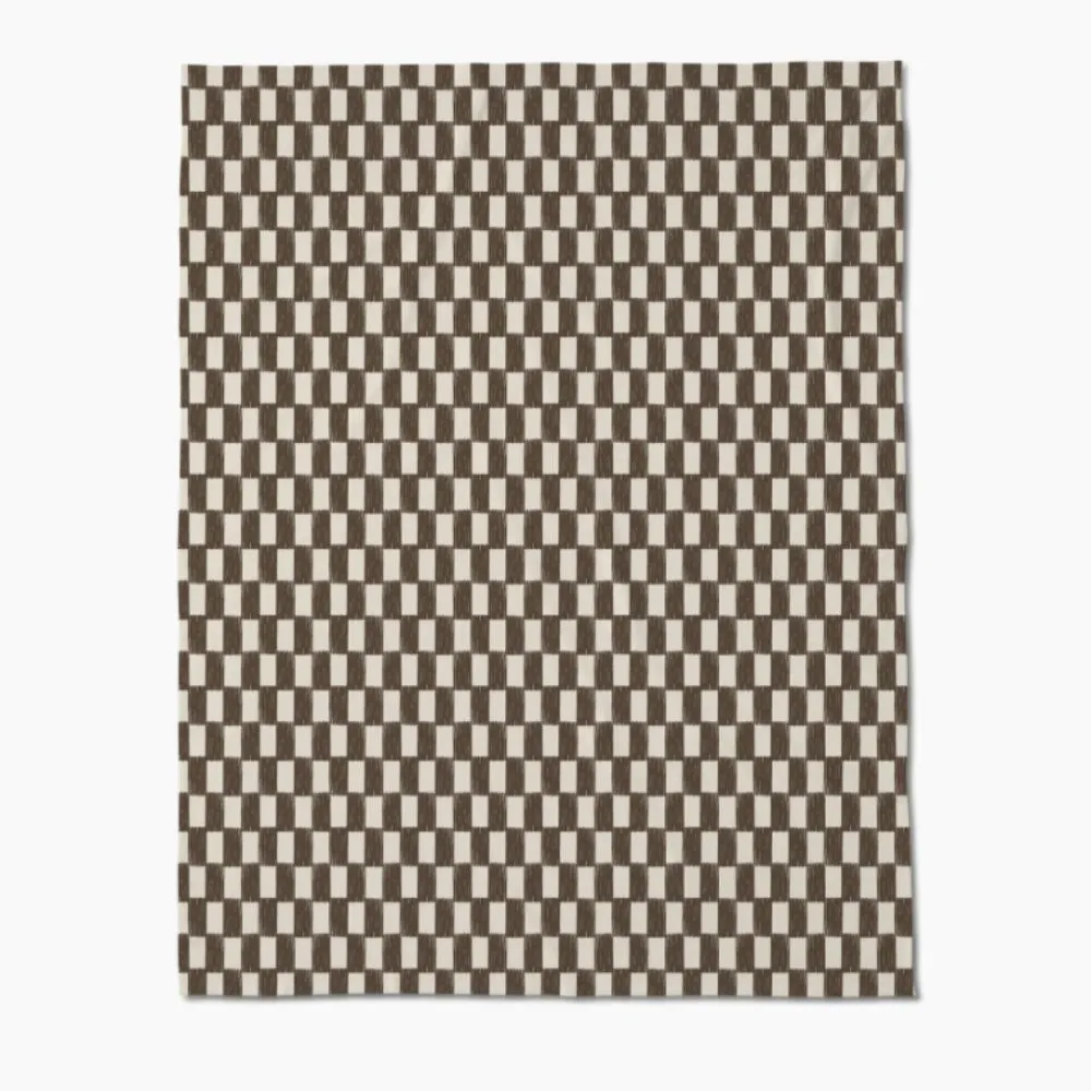 couverture à carreaux marron et blanc' loading='lazy' title=