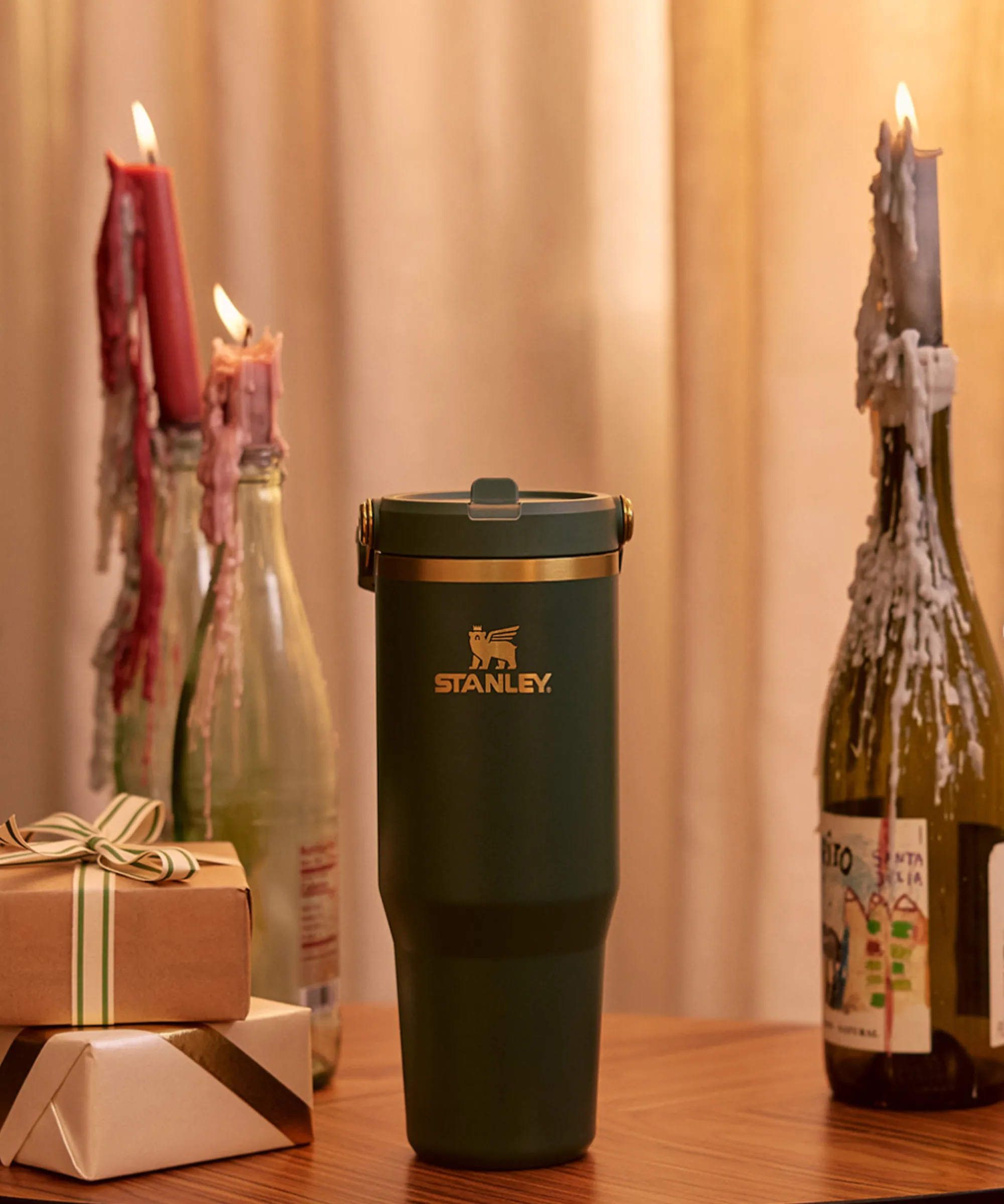 Stanley Bravo et amp; Collection de joie' loading='lazy' title=