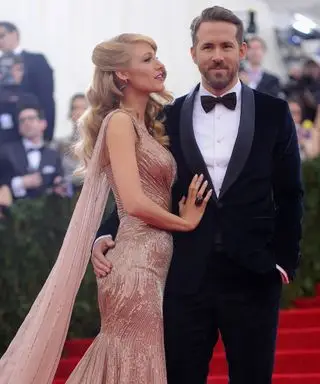 Lo spazio abitativo dipinto di blu di Blake Lively e Ryan Reynolds fa l'affermazione di cui non avremmo mai saputo di aver bisogno