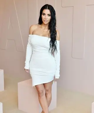 Kim Kardashian hat Tadao Ando damit beauftragt, ihre „Traum“-Villa in Palm Springs zu errichten – sehen Sie sich die Pläne an