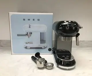 Máquina de café expresso Smeg
