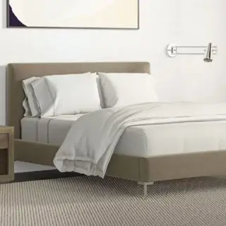 מגיע עם מיטת פלטפורמה