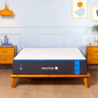 מזרון זיכרון קצף נקטר מקורי בחדר שינה