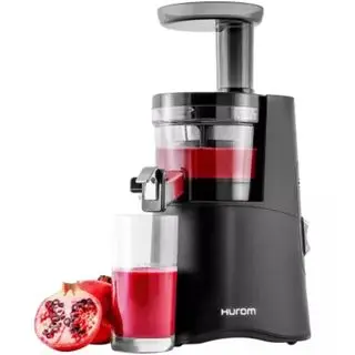 Smeg citrusový odšťavňovač na bílém pozadí