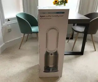 ventilador dyson na caixa