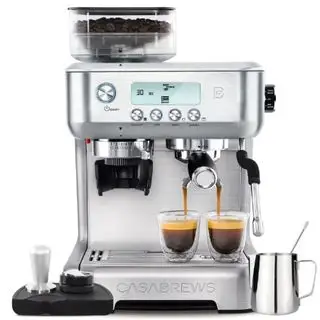 Casabrews 5700 Pro na bielom pozadí