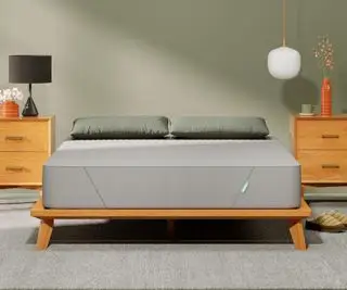 Un materasso Siena in Memory Foam in una camera da letto moderna