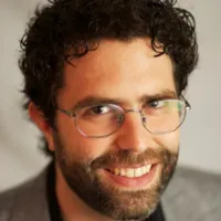 colpo alla testa di Jonathan Palley' loading='lazy' title=