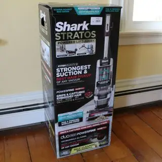 Crítica do Shark Stratos