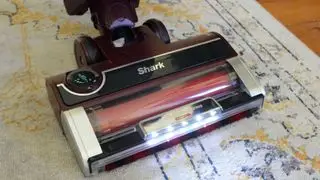 Crítica do Shark Stratos