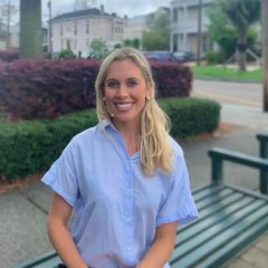 Olivia' loading='lazy' title=