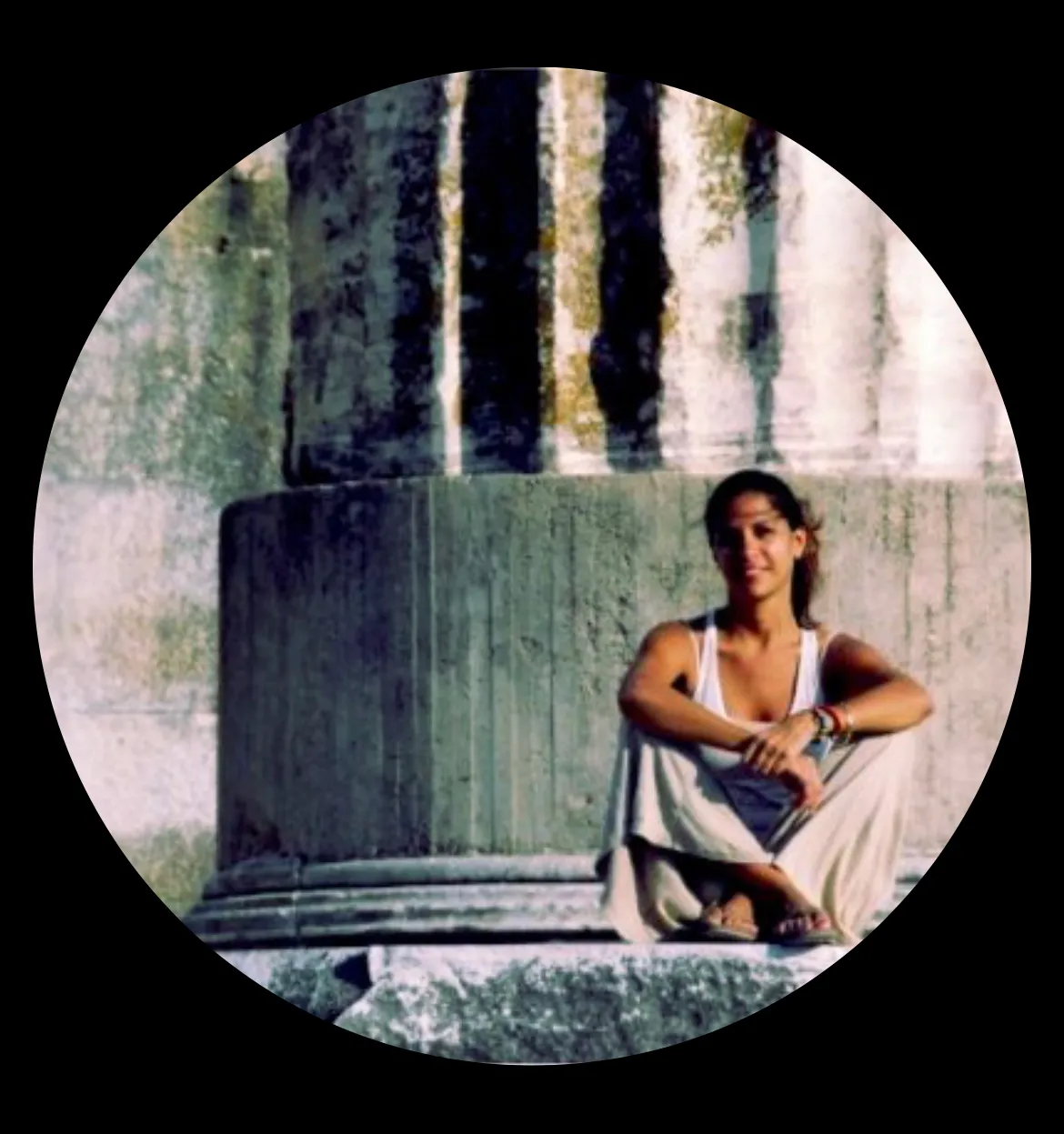 Elika Dadsetan-Foley' loading='lazy' title=