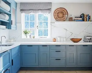 Jak mohu aktualizovat své kuchyňské skříňky bez malování? 5 alternativ
