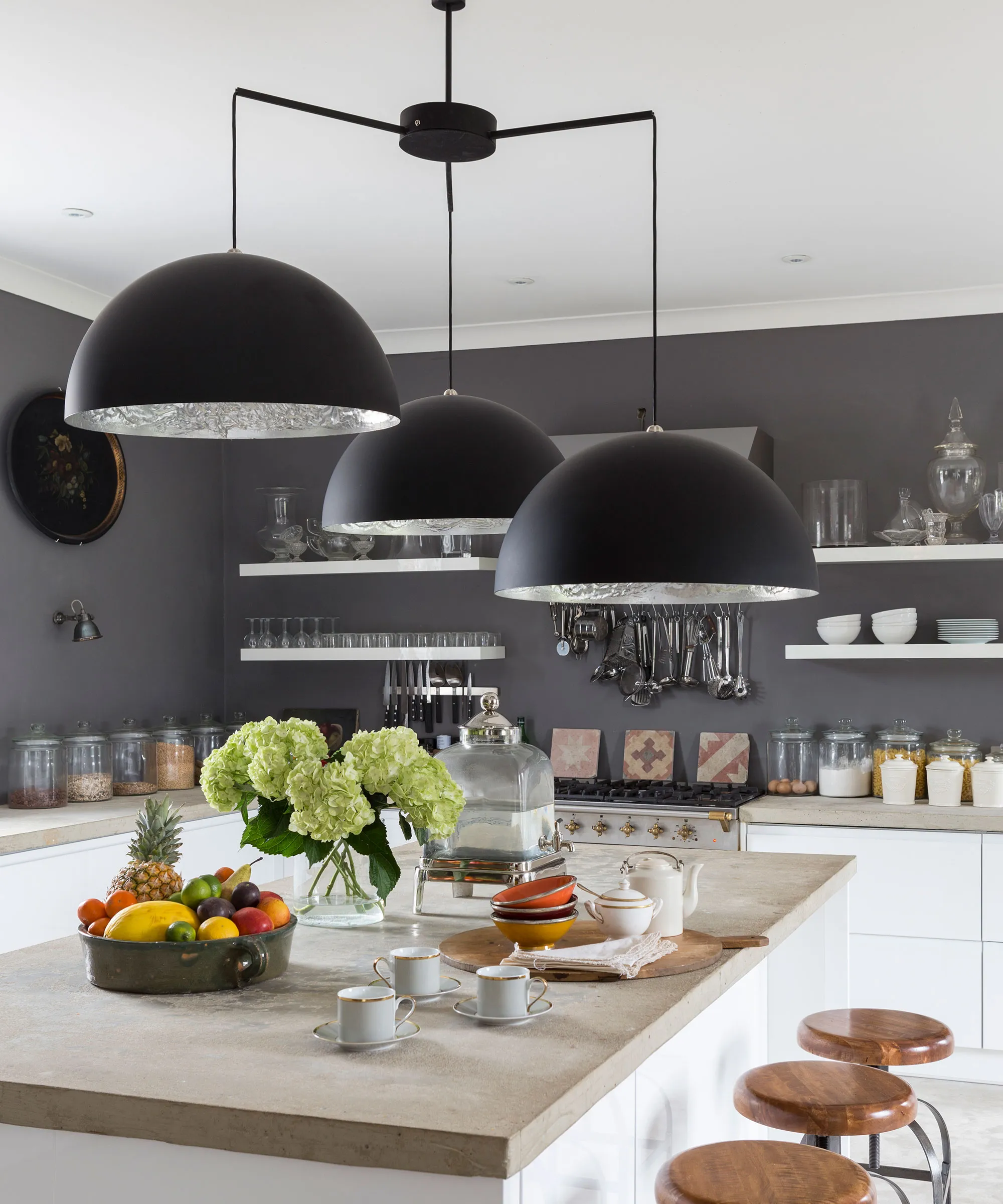 Idee per l'illuminazione della cucina in fattoria Mark Bolton' loading='lazy' title=