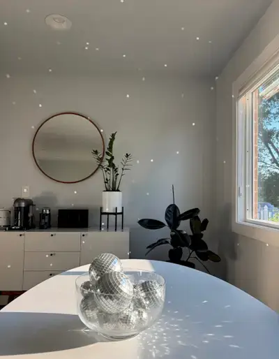 5 errori finanziari e i vantaggi di un guardaroba minimalista